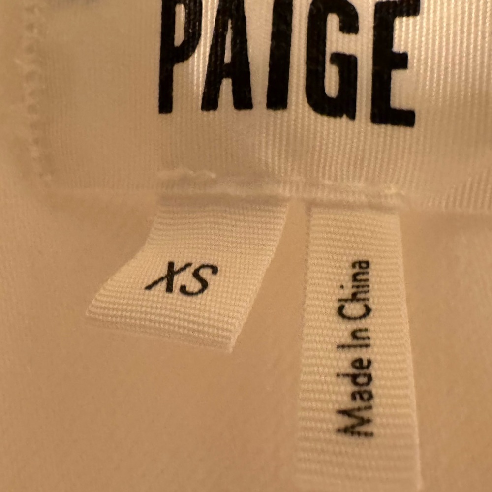 PAIGE white jean jacket - Picture 5 of 9